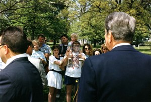 Image description is not available for 1992.008